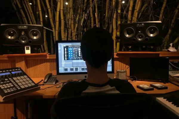 BAMBOO STUDIO (2)