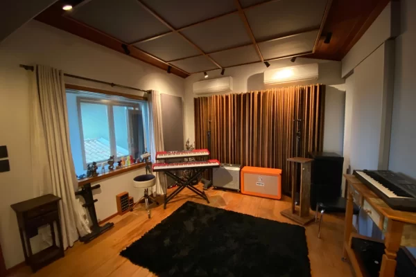 NA HOUSE (6)