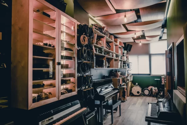 SUPER LEGAL STUDIOS (5)