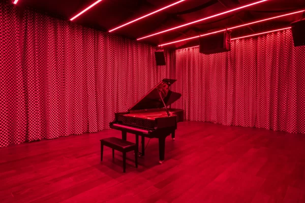 Home SONIC ARTS Schoenberg (10)
