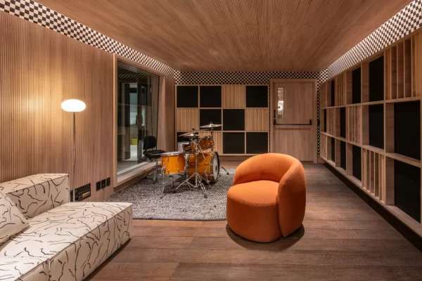 Home SONIC ARTS Schoenberg (12)